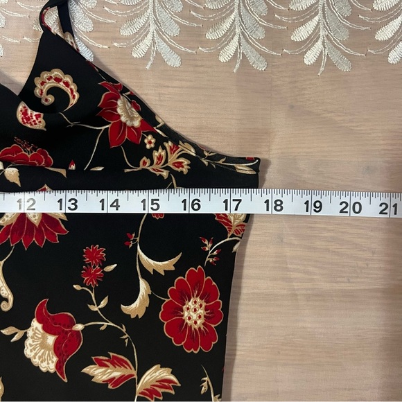 Vintage Floral Black and Red Asymmetrical Midi Dress -Size 9/10 -DR01 - Picture 6 of 7